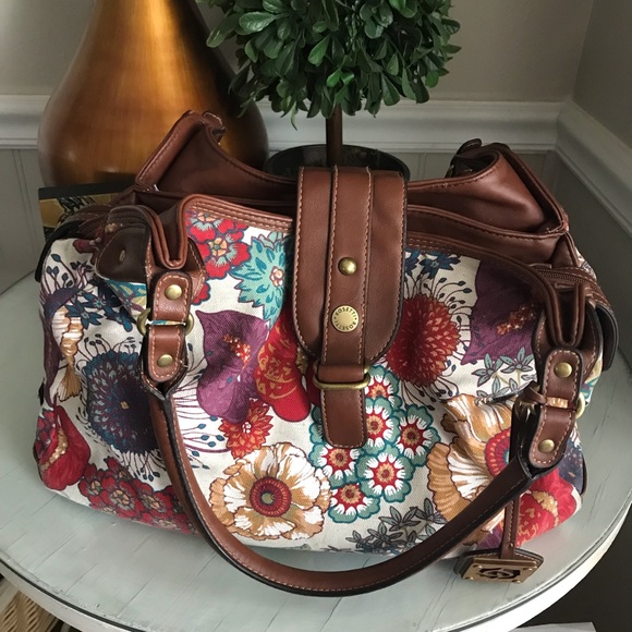 Rosetti Handbags - Rossetti floral purse